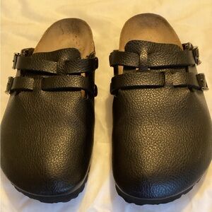 Black Birkenstock Birki Clogs size 7